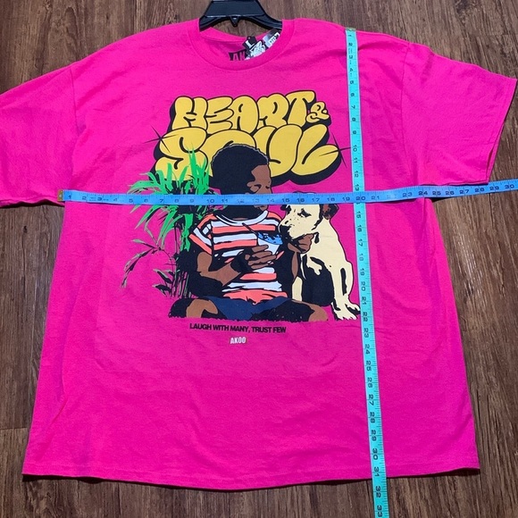 AKOO Graphic T-Shirt Heart Soul Short Sleeve Pink Size 2XL NWT - Picture 3 of 6